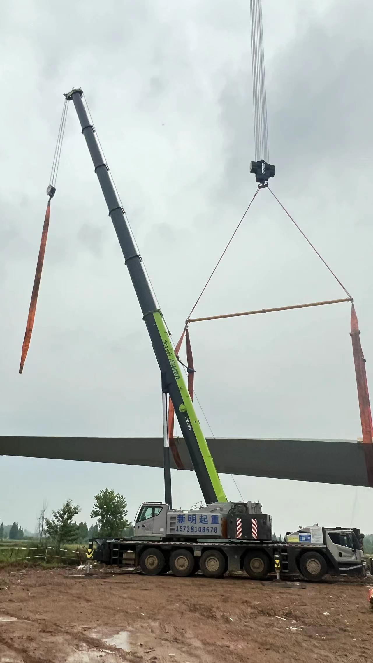 吊车.jpg
